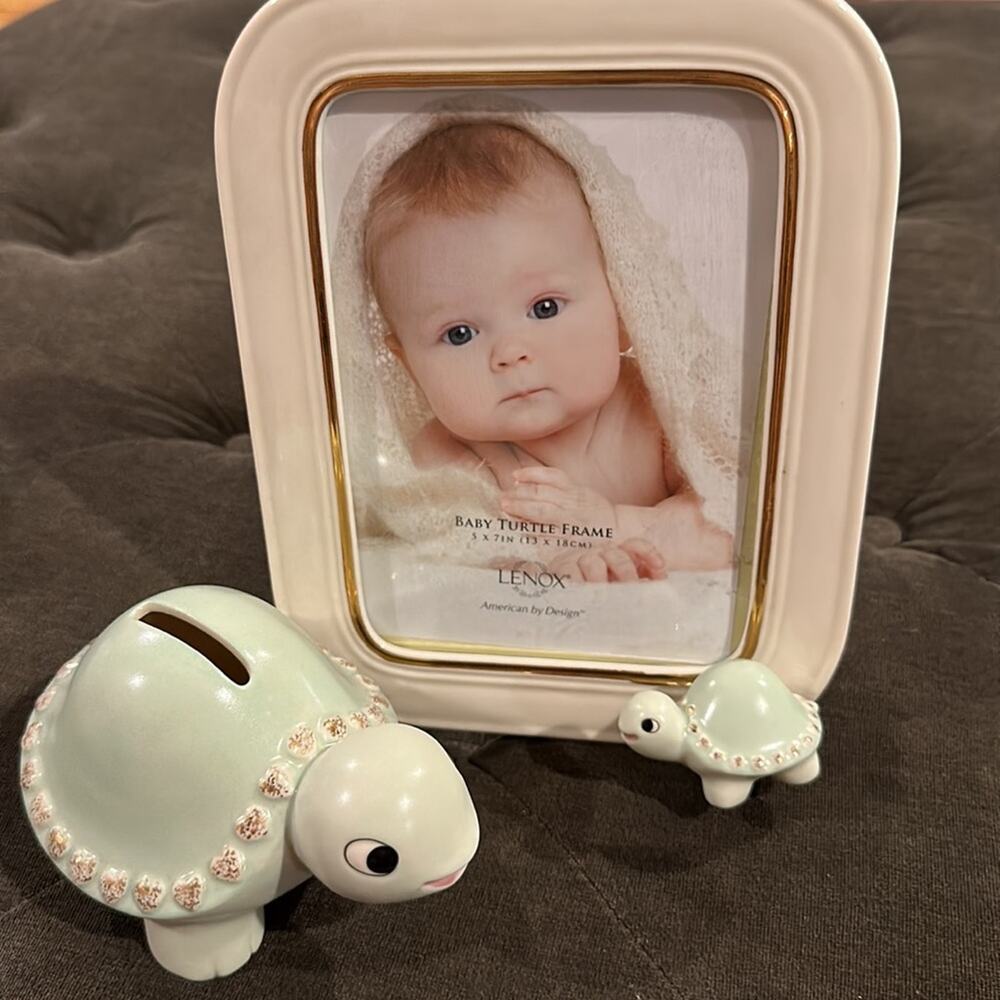 Lenox Baby Green Turtle Piggy Bank & frame set Porcelain w 24kt Gold Hearts
